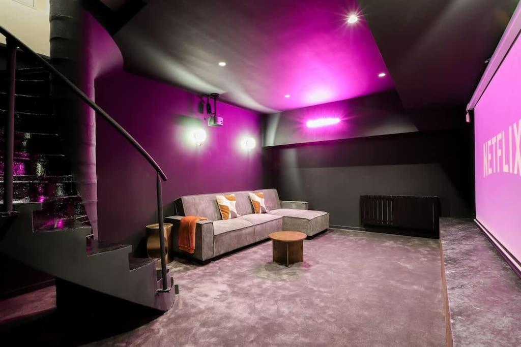 Sublime Duplex Avec Salle De Cinema Apartment